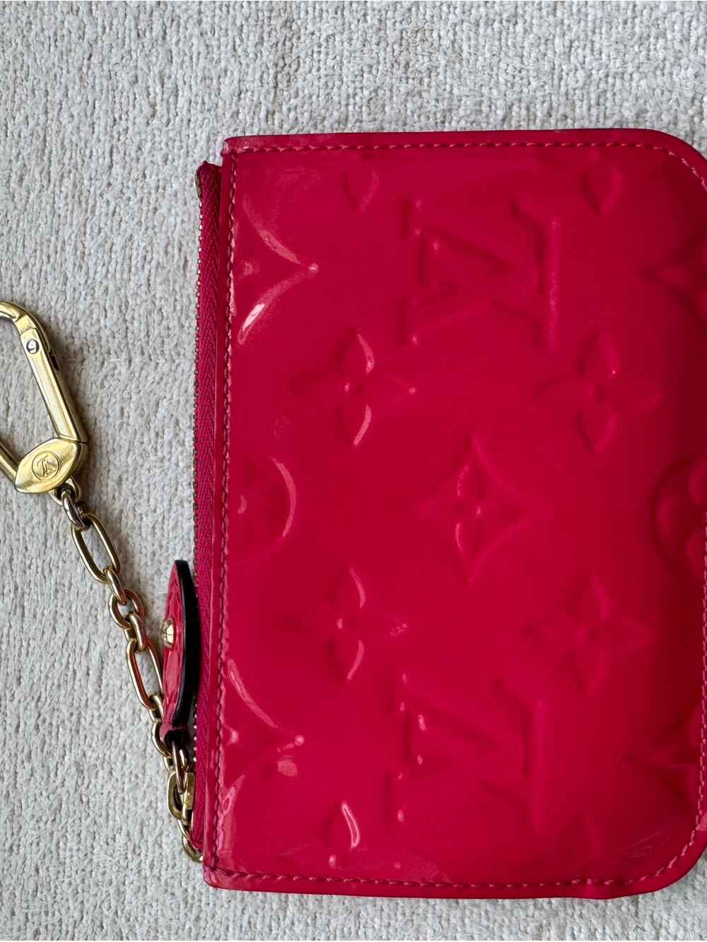 Louis Vuitton Hot Pink Vernis Key Pouch with Gold Hardware - Picture 3 of 4